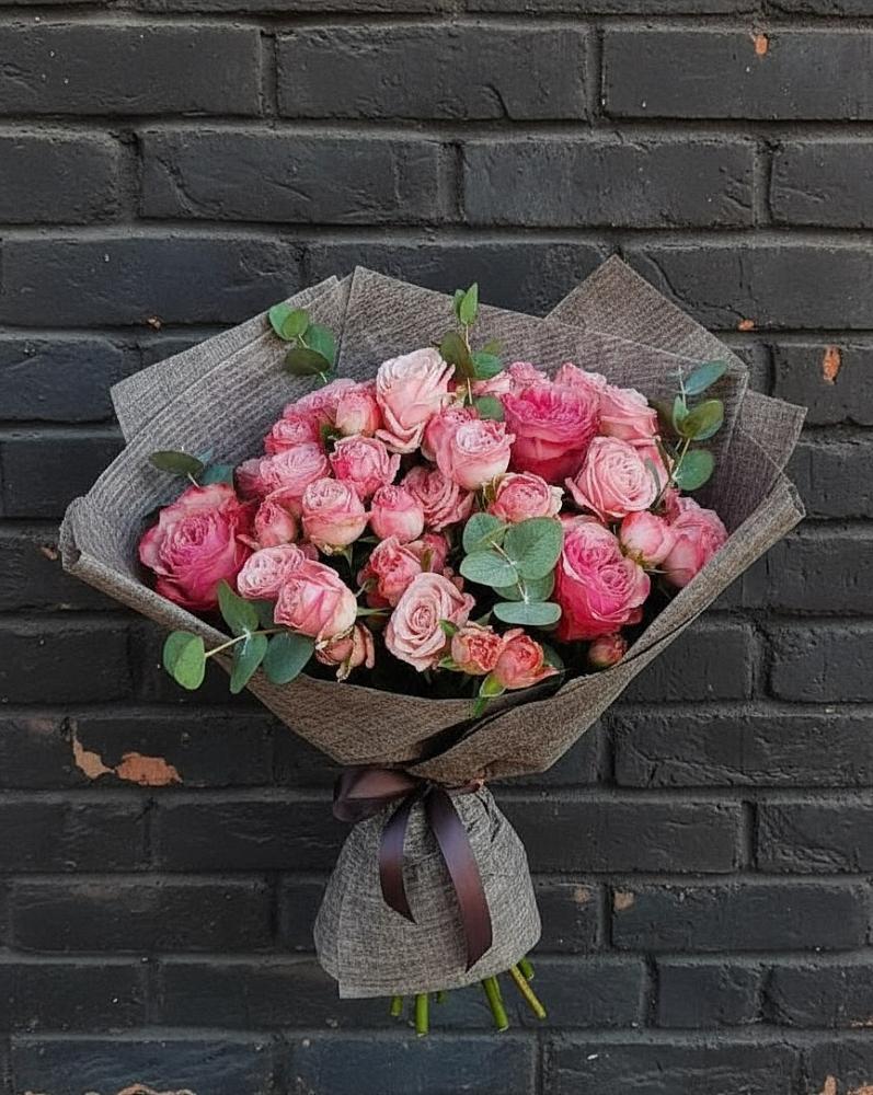 Букет цветов из: Розы в Северный