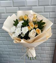 Букет цветов из:  Розы и Хризантемы #REPLACE_PRED# Северный