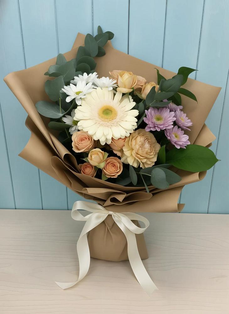 Букет цветов из: Герберы и Хризантемы в Северный