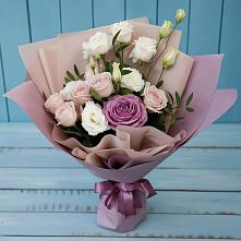 Букет цветов из:  Розы и Лизиантусы в Северный