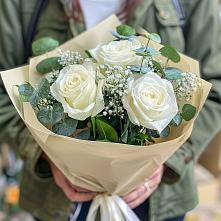 Букет цветов из:  Розы в Северный