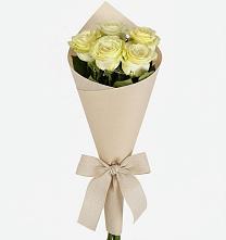 Букет цветов из:  Розы в Северный