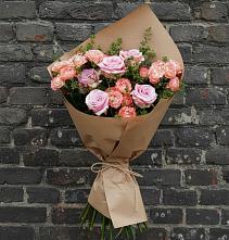 Букет цветов из:  Розы в Северный
