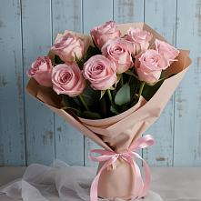Букет цветов из:  Розы в Северный