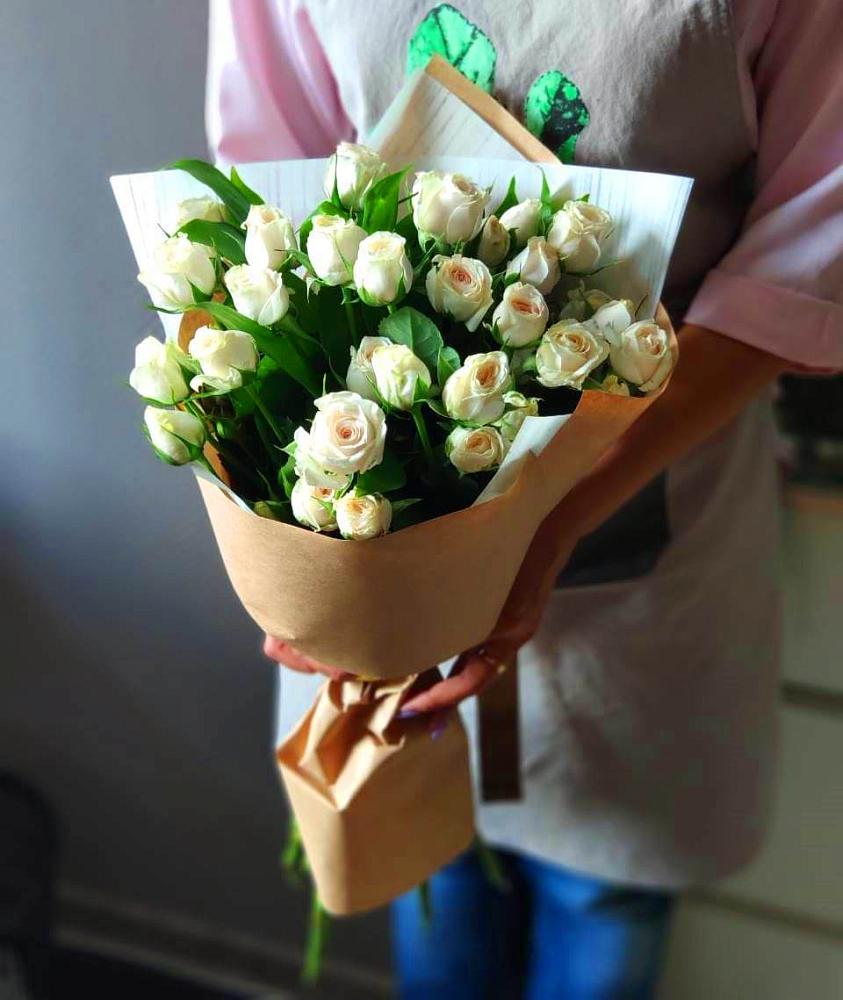 Букет цветов из: Розы в Северный