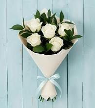 Букет цветов из:  Розы в Северный