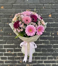 Букет цветов из:  Герберы и Хризантемы #REPLACE_PRED# Северный