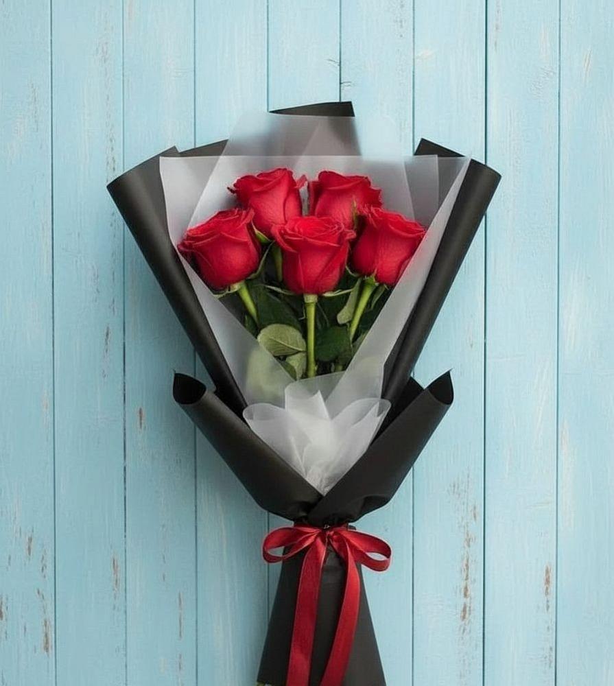 Букет цветов из: Розы в Северный